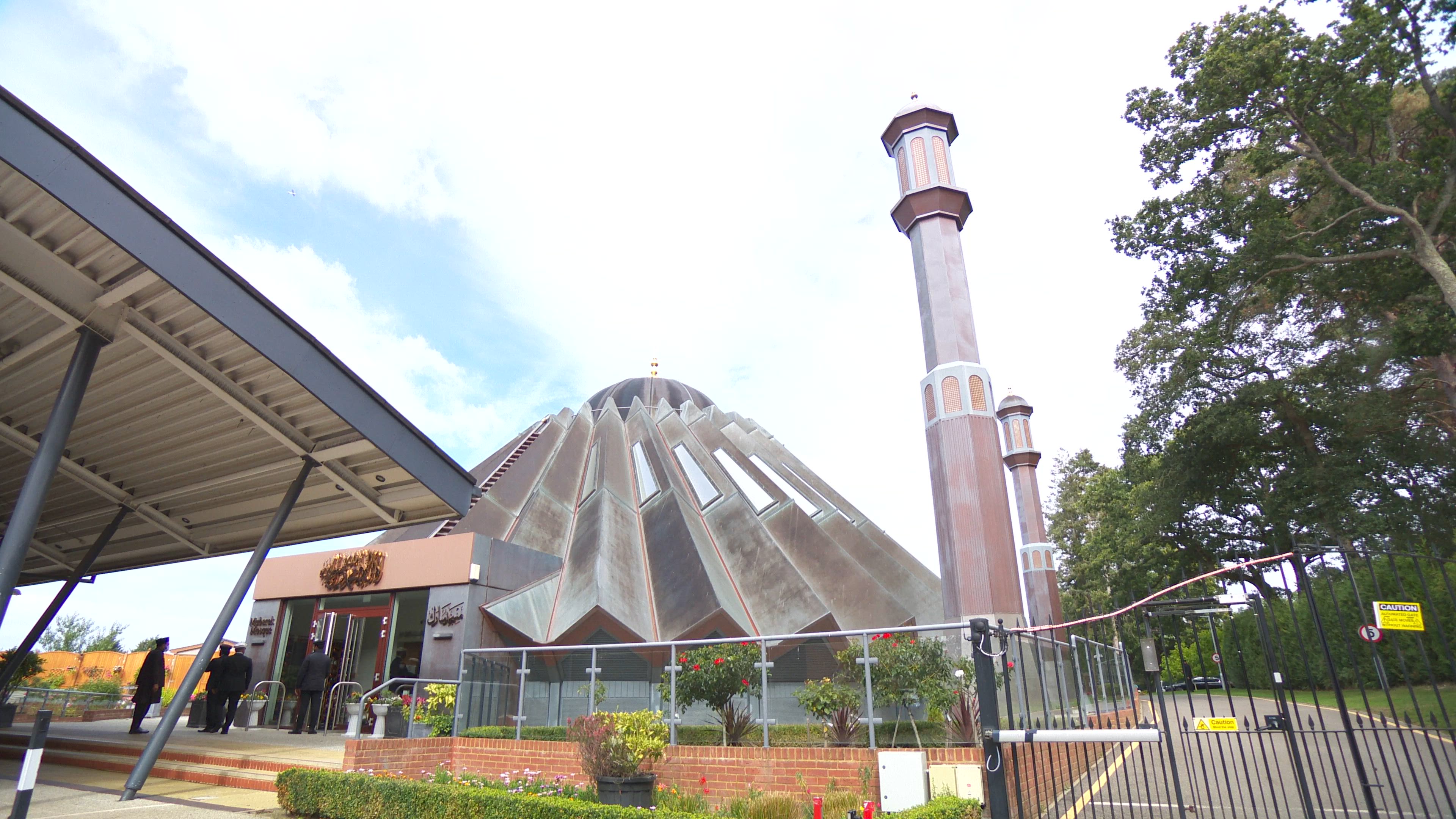 Live Friday Sermon